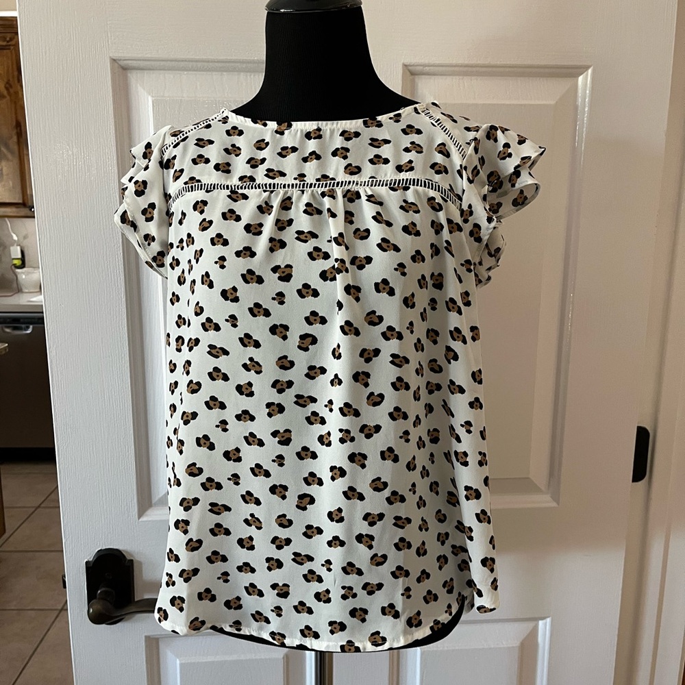 Blouse Cage brand cheetah print shirt short sleeved cream /black/ M